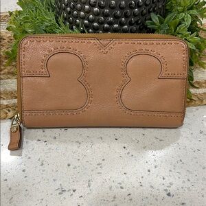 Tory Burch leather wallet.